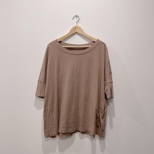 Lululemon All Yours boyfriend tee. Size 4. Taupe.